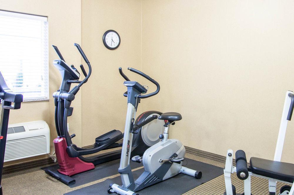 Comfort Inn & Suites Airport Convention Center North Charleston Ngoại thất bức ảnh