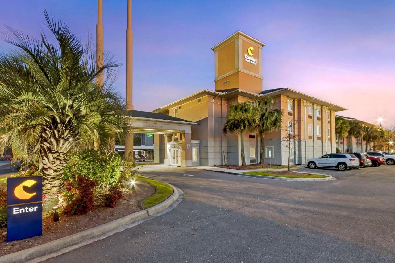 Comfort Inn & Suites Airport Convention Center North Charleston Ngoại thất bức ảnh