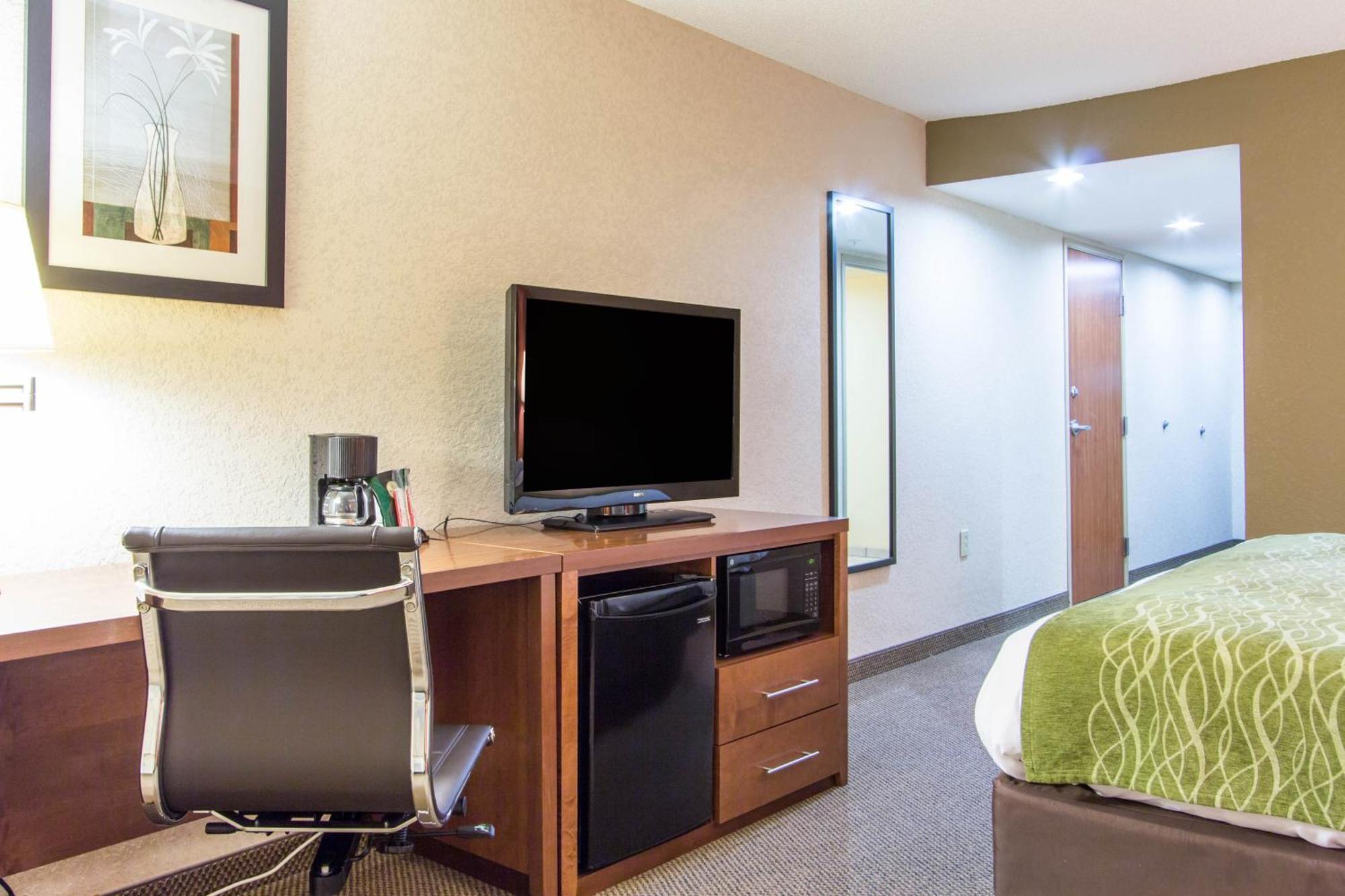 Comfort Inn & Suites Airport Convention Center North Charleston Ngoại thất bức ảnh